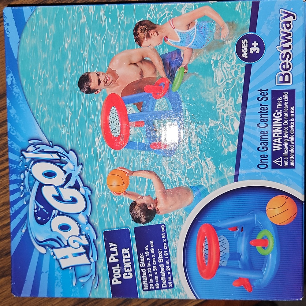 BESTWAY H2O GO! Pool Play Center, designed for children ages 3+ / NEW